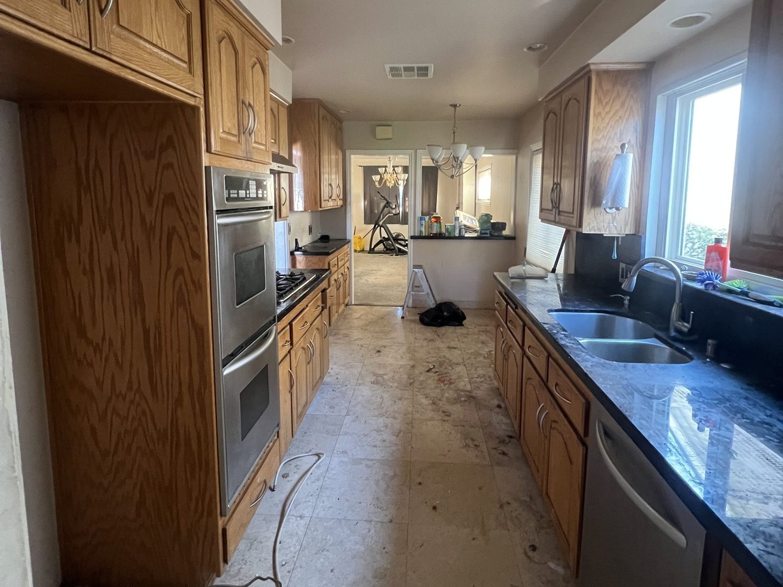 Kitchen before the remodel